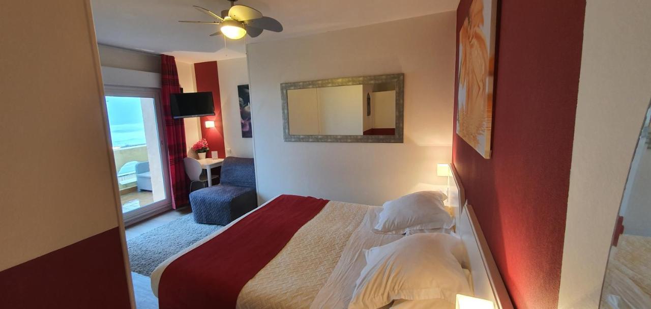 Hotel Cote d'Argent Lacanau Buitenkant foto